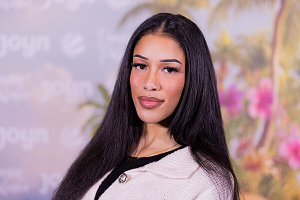 Premiere der 4. Staffel der Reality-Show „Promis unter Palmen