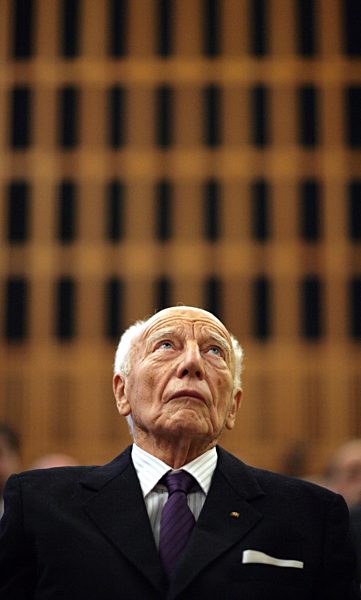 Walter Scheel für 60 Jahre FDP geehrt