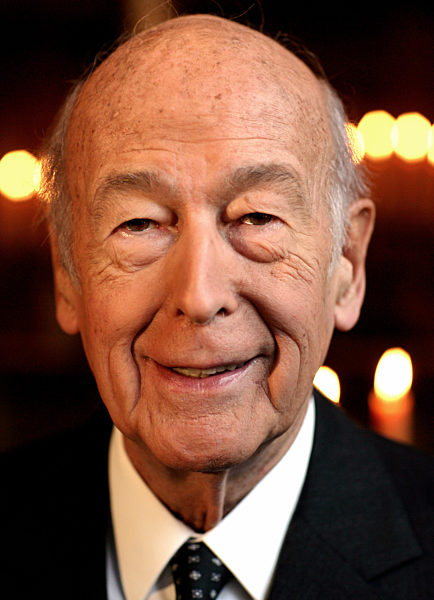 Der frühere französische Staatspräsident Valery Giscard d'Estaing...