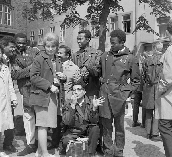 DDR - Studenten und Mitarbeiter der Universität reisen zum Deutschlandtreffen 1964