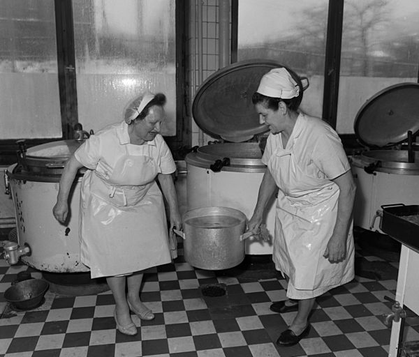 DDR - FSU Jena - Mensa 1970