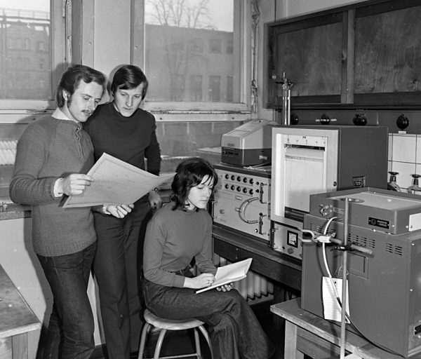 DDR - Studenten der Chemie 1973