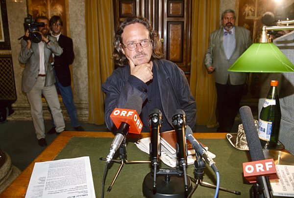 Literaturnobelpreis geht an Peter HANDKE