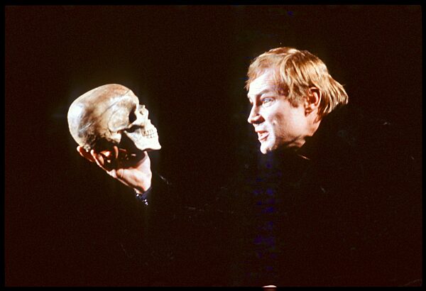 Klaus Maria BRANDAUER in William SHAKESPEAREs Hamlet