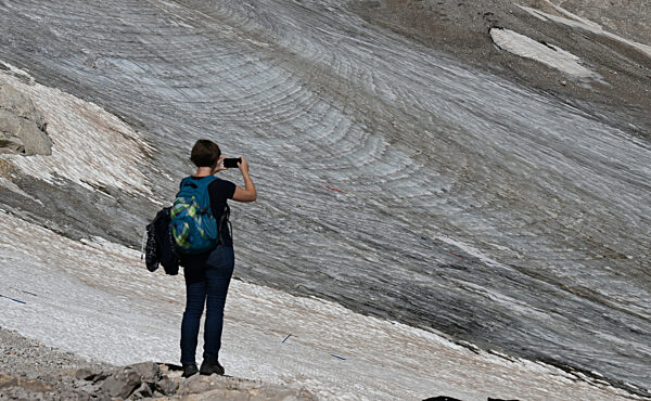 Wetter in Bayern - Gletscherreste auf der Zugspitze