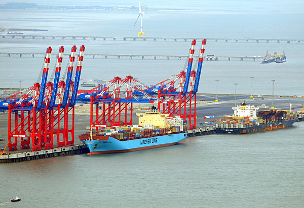 JadeWeserPort  Einweihung