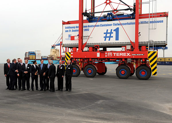 JadeWeserPort  Einweihung