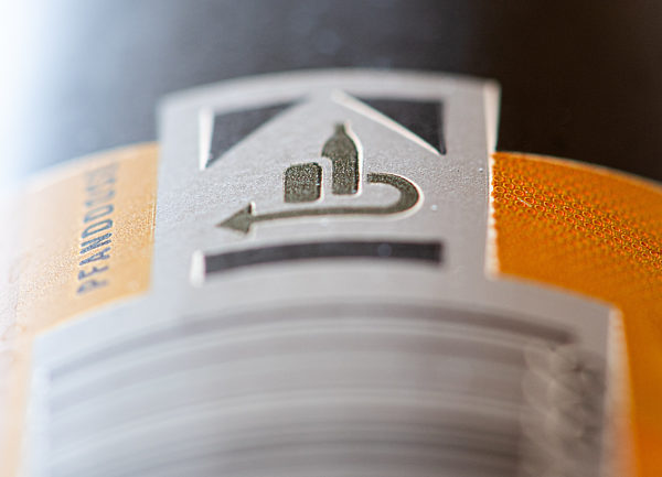 Einweg-Dose mit DPG-Zeichen