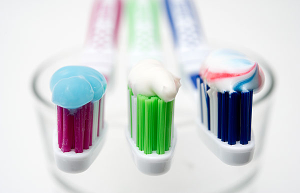 Zaehne putzen - Zahncreme