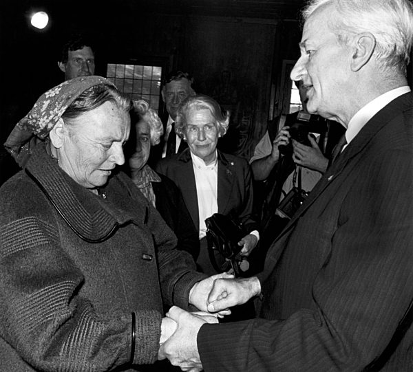 Grenzdurchgangslager Friedland 1987 - Von Weizsäcker