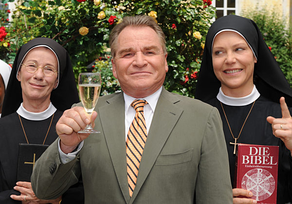 Drehstart der 10. Staffel der ARD-Serie "Um Himmels Willen"