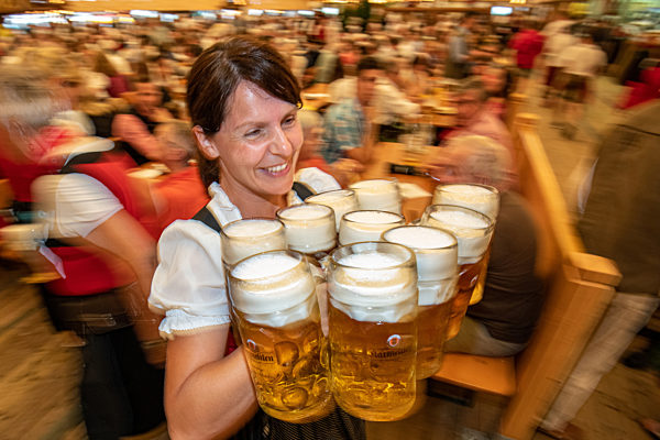 Eröffnung Gäubodenvolksfest
