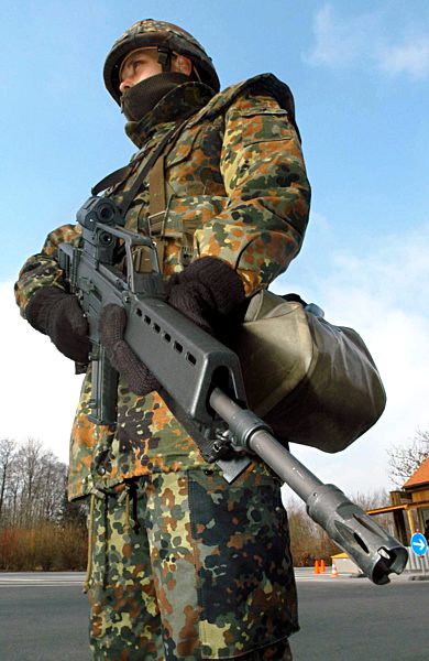 Bundeswehr bewacht US-Kaserne Vilseck