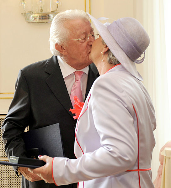 Bundesverdienstkreuze für das Ehepaar Heck