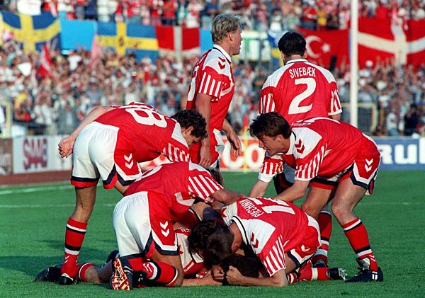 Fußball-EM '92: Finale: Die Dänen im 1:0-Torjubel