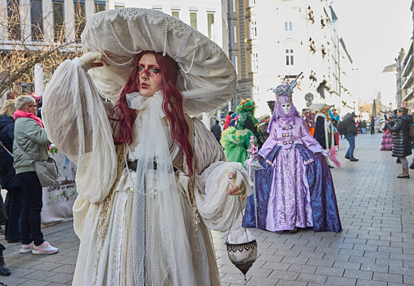 Venezianischer Maskenzauber in Hamburg