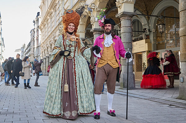 Venezianischer Maskenzauber in Hamburg