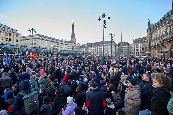 Demonstration gegen sexualisierte Gewalt gegen Frauen