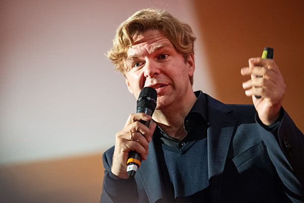 Michael Steinbrecher stellt neues Buch vor