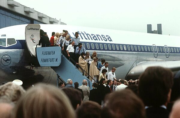 Mogadishu hostages land in Frankfurt/Main