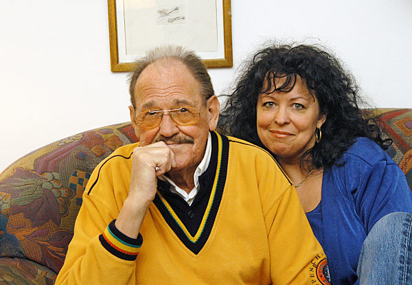 Herbert KÖFER (82), Schauspieler mit Ehefrau Heike
Aufnahme 05.03...