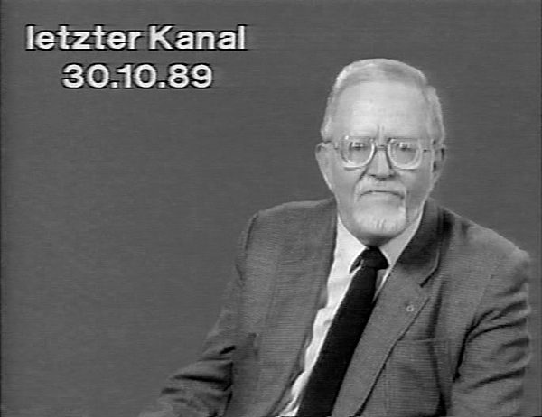 DDR - Fernsehen - Letzte Sendung "Der Schwarze Kanal"