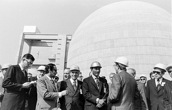 Präsident Anwar El-Sadat in Deutschland 1976