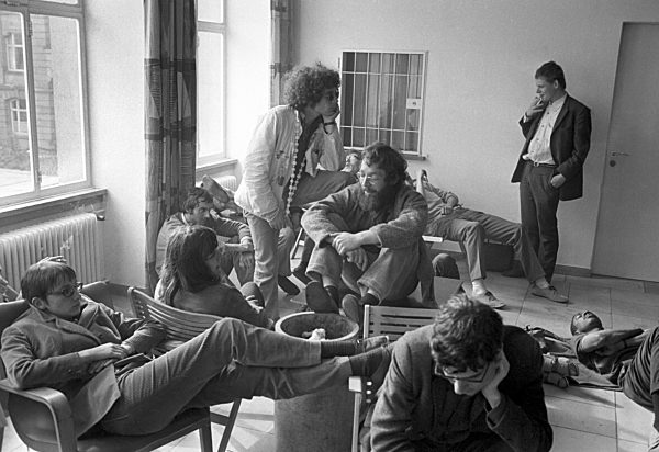 SDS conference 1967 ended with demonstration