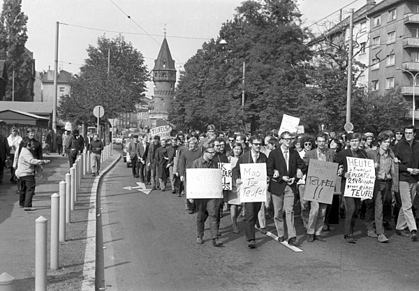 DSD concerence 1967 ended with demonstration
