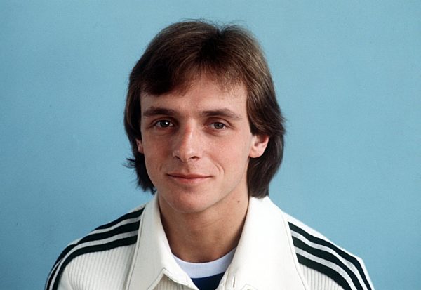 Fußball: Nationalspieler Rüdiger Abramczik