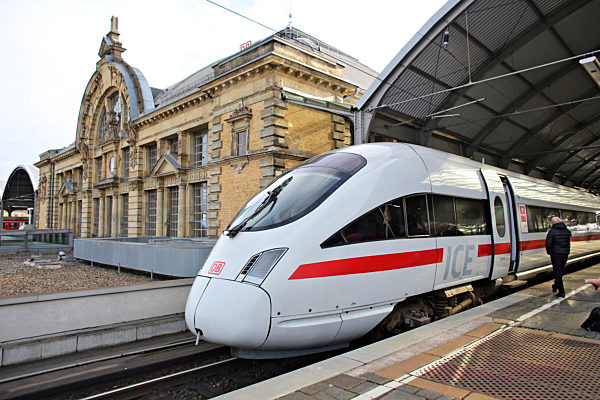 Bahn testet neue ICE-Strecke