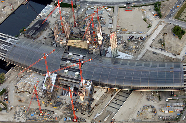 Fußball-WM 2006: Spielort Berlin - Hauptbahnhof