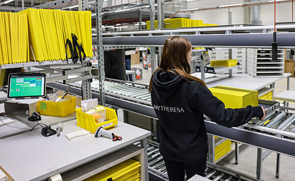 Mytheresa eröffnet Logistikzentrum in Schkeuditz