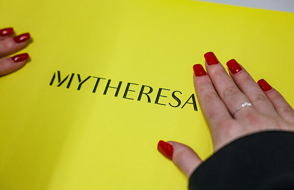 Mytheresa eröffnet Logistikzentrum in Schkeuditz