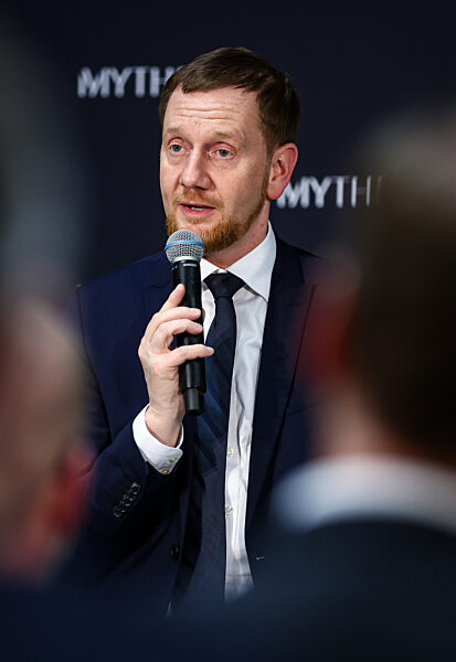 Mytheresa eröffnet Logistikzentrum in Schkeuditz