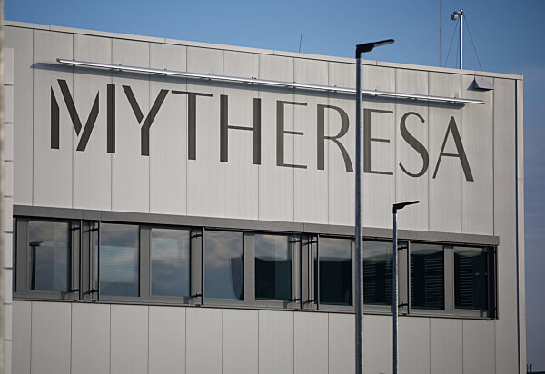 Mytheresa eröffnet Logistikzentrum in Schkeuditz