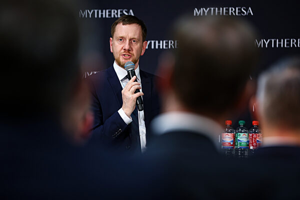 Mytheresa eröffnet Logistikzentrum in Schkeuditz