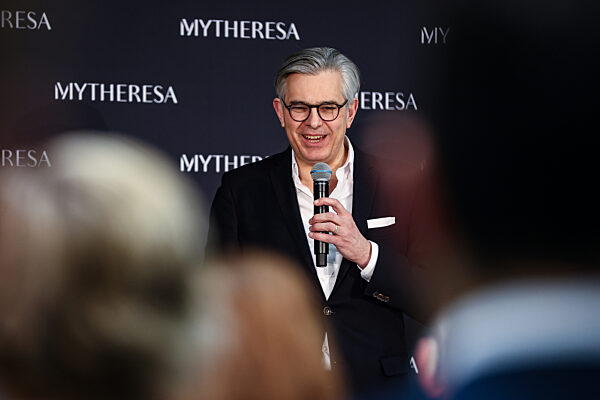 Mytheresa eröffnet Logistikzentrum in Schkeuditz