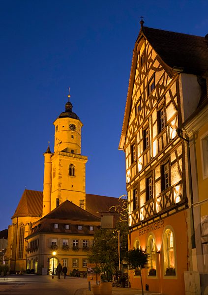Hotel Behringer and Catholic Parish Church St. Bartholomew and St. George, Volkach, Main Franconia, Lower Franconia, Franconia, Bavaria, Germany, Europe