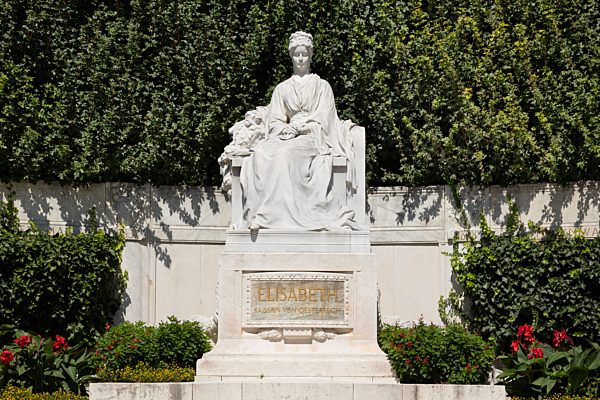 Denkmal von Kaiserin Elisabeth von Österreich, genannt Sissi, Volksgarten, Wien, Österreich, Europa