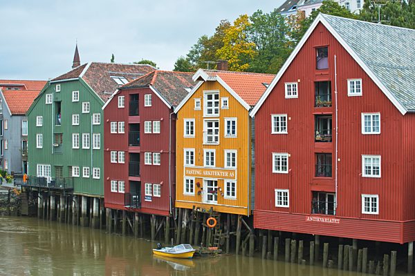 Speicherhäuser an der Nidelva, Trondheim, Provinz Trondelag, Norwegen, Europa