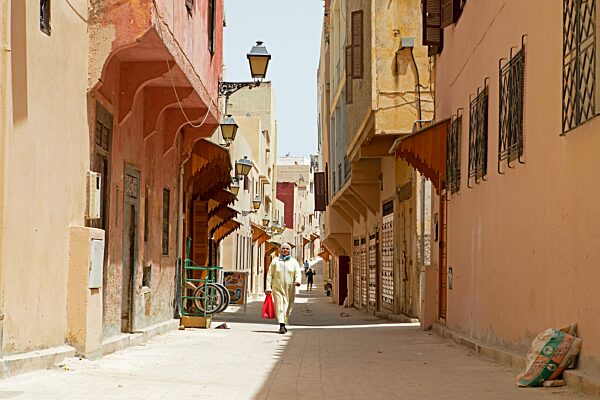 Restaurierte Altstadtgasse, Meknès, Marokko, Afrika