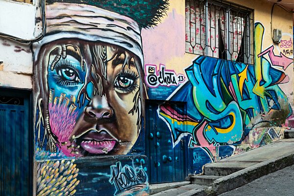 Graffiti an den Hauswänden, Comuna 13, Medellin, Kolumbien, Südamerika