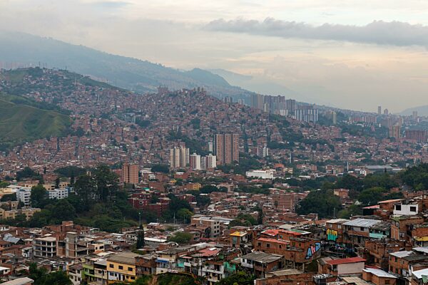 Einfache Häuser, Favela, Comuna 13, Medellin, Kolumbien, Südamerika