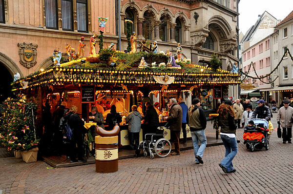 Stand auf dem Weihnachtsmarkt in Hannover, Niedersachsen, Deutschland, Europa