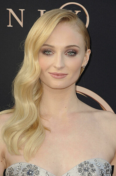 Sophie Turner bei der Los Angeles Premiere von Dark Phönix im TCL Chinese...