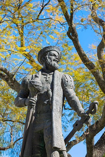 Statue von Vasco da Gama, Portugiesischer Seefahrer und Entdecker des Seewegs nach Indien, Évora, Alentejo, Portugal, Europa