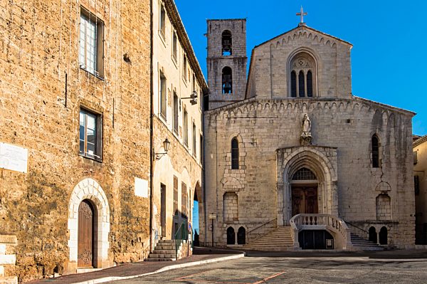 Kathedrale Notre-Dame du Puy, Grasse, Département Alpes-Maritimes, Provence-Alpes-Côte d'Azur, Frankreich, Europa