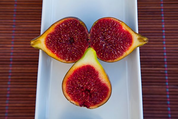 Aufgeschnittene Bio-Feige