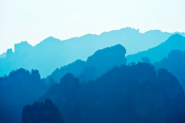 Silhouette der "Avatar"-Berge, Zhangjiajie Nationalpark, Provinz Hunan, China, Asien
